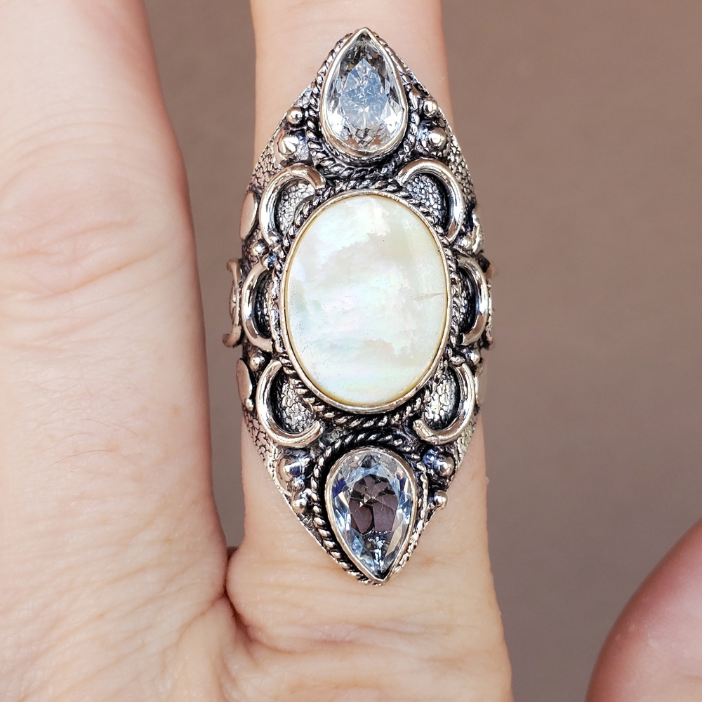 New Abalone Shell & White Topaz 925 Silver Statement Ring.